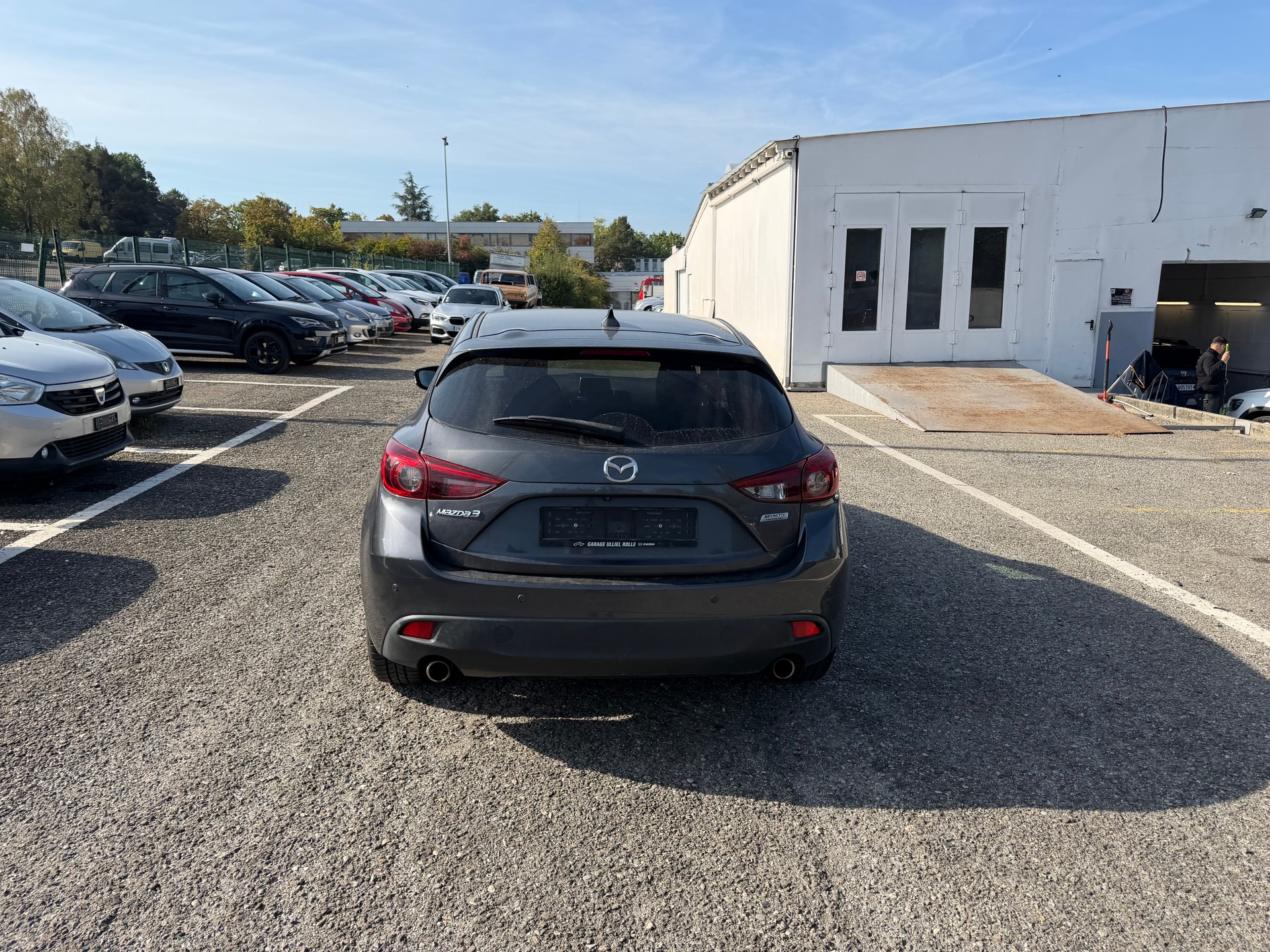 MAZDA 3 SKYACTIV-G 120 Revolution Automat-image-4
