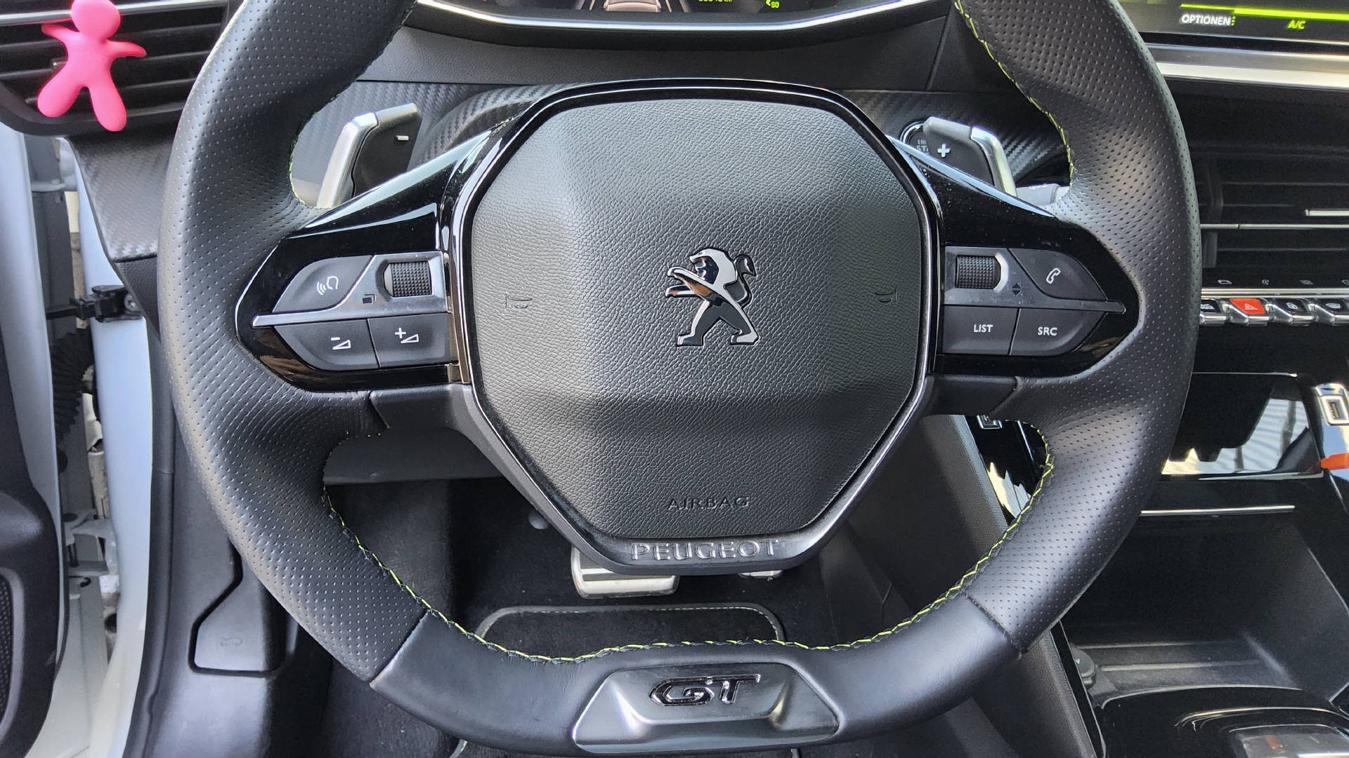 PEUGEOT 208 1.2 PureTech 130 GT-image-16