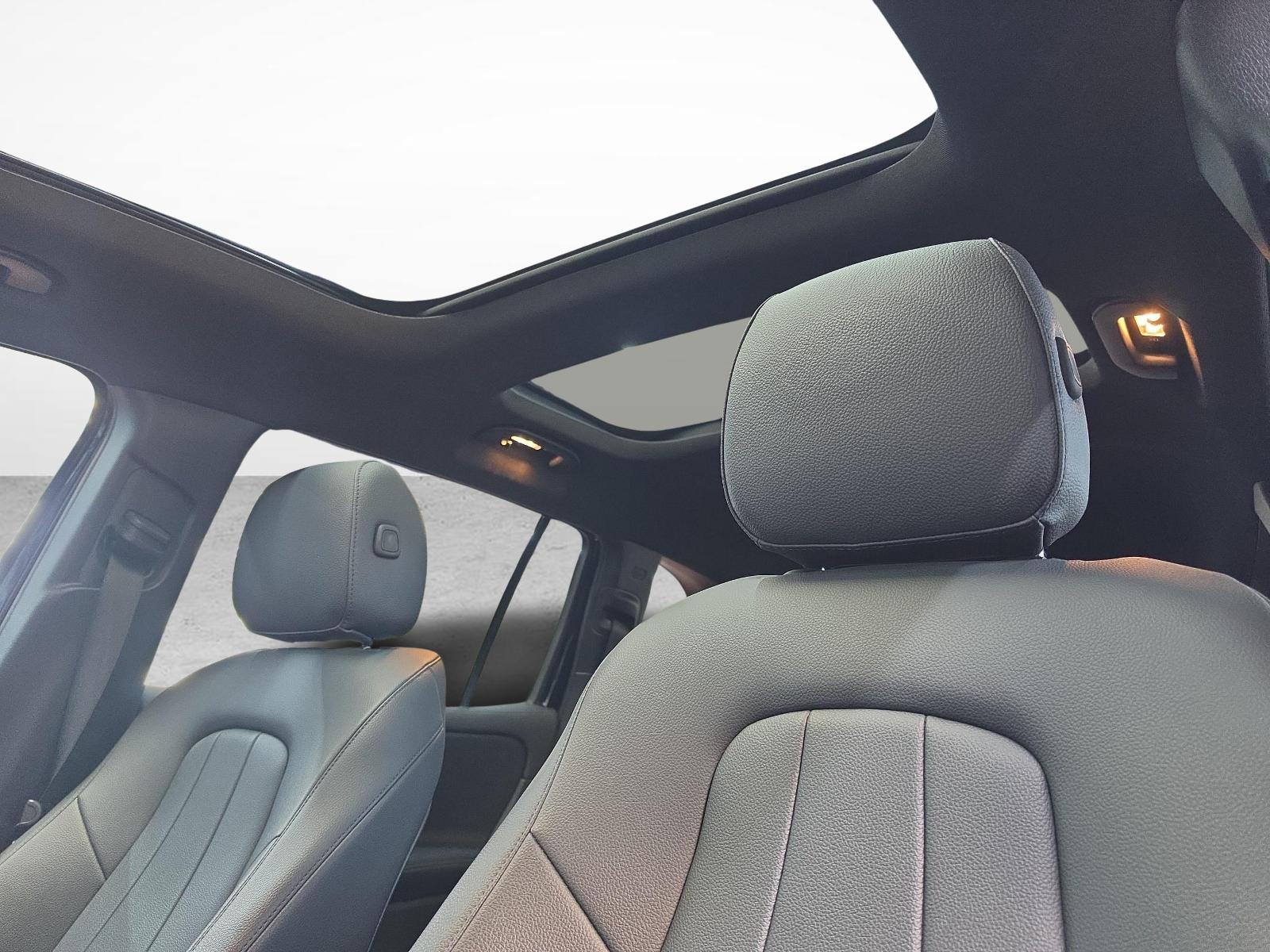 MERCEDES-BENZ GLB 220 d 4MATIC AMG Line-image-13