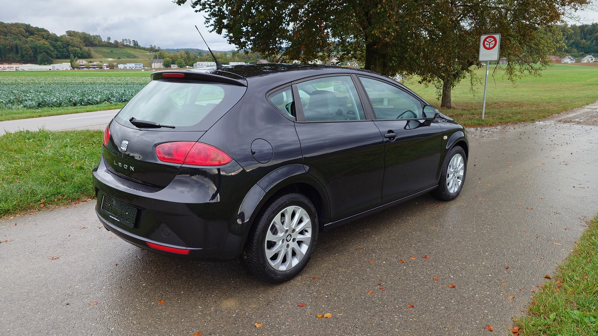 SEAT Leon 1.6 TDI Style-image-6