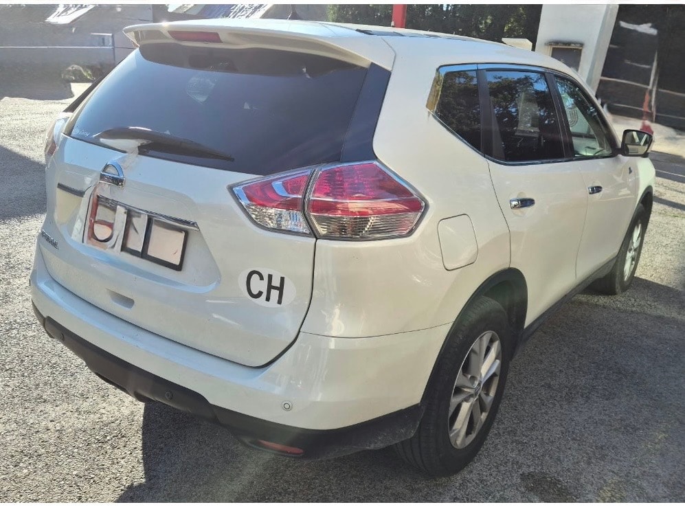NISSAN X-Trail 2.0 dCi acenta Xtronic CVT ALL-MODE 4x4-image-3