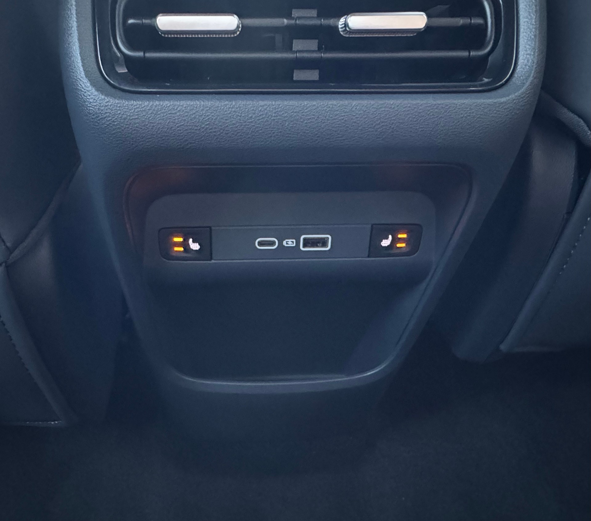 GEELY STARRAY EM-i Max+29.8 kWh cloudveil silver-image-23