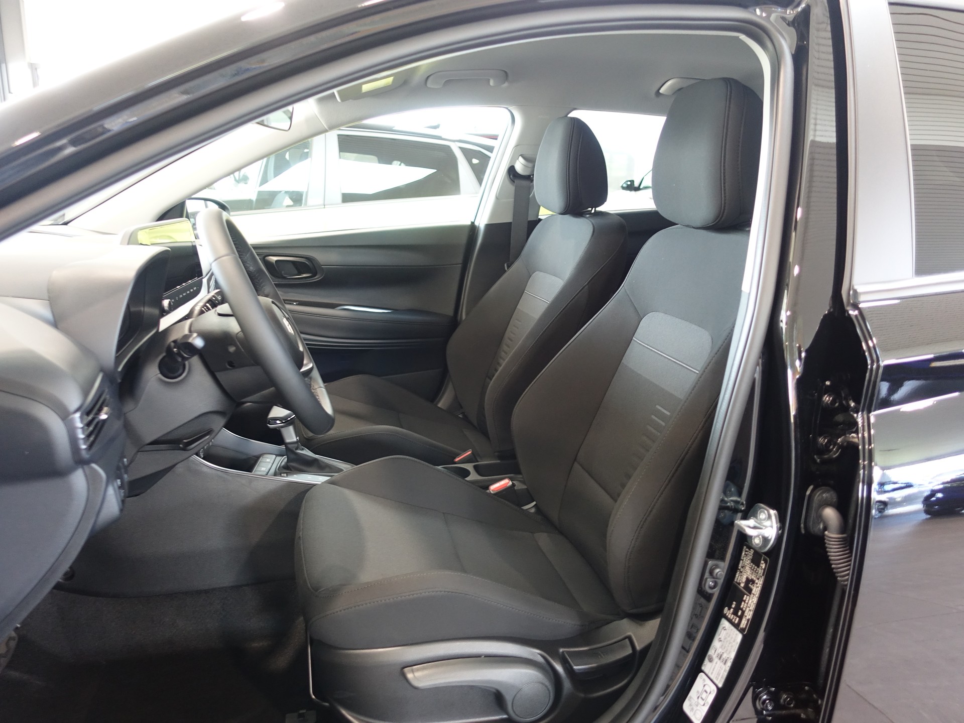HYUNDAI Bayon 1.0 T-GDi Origo DCT inkl. 4 Winterräder-image-7