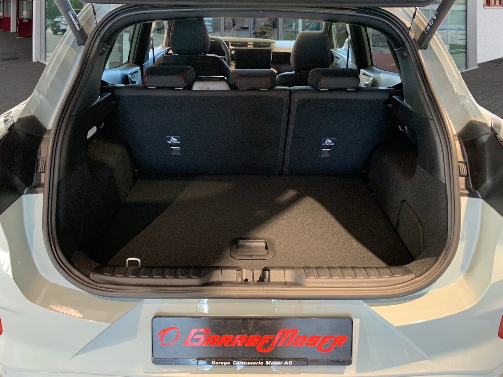 FORD Puma 1.0 EcoB Hybrid 155 ST-Line-image-11