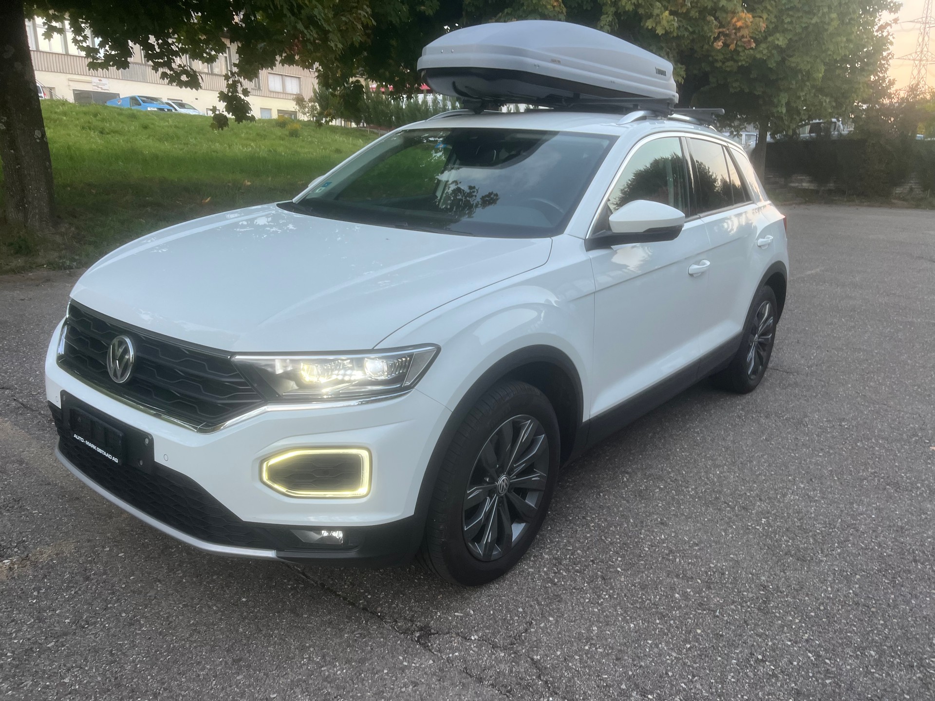 VW T-Roc 2.0 TSI Sport DSG 4Motion-image-4
