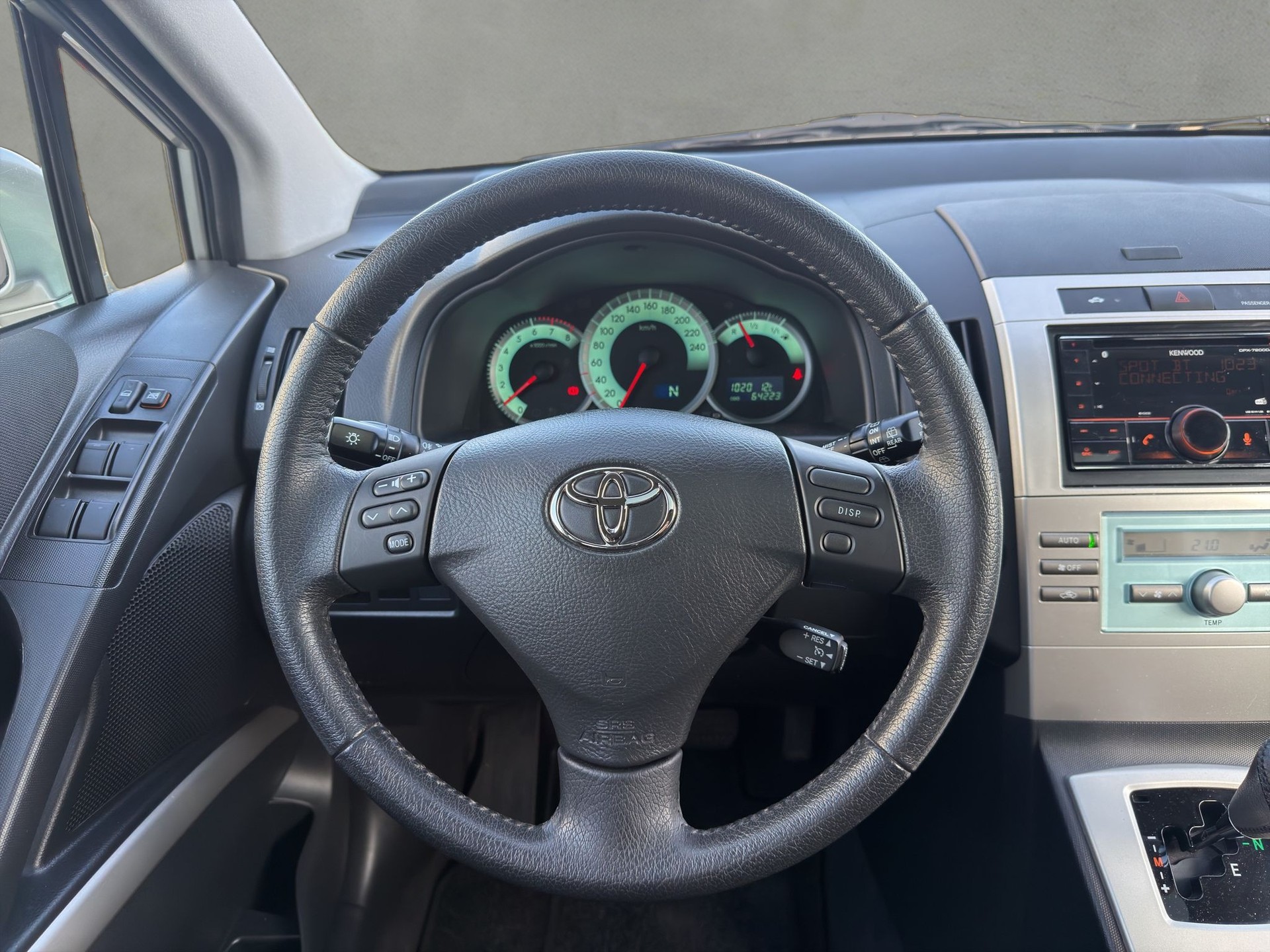 TOYOTA Corolla Verso 1.8 Linea Sol *7Plätzer*-image-10
