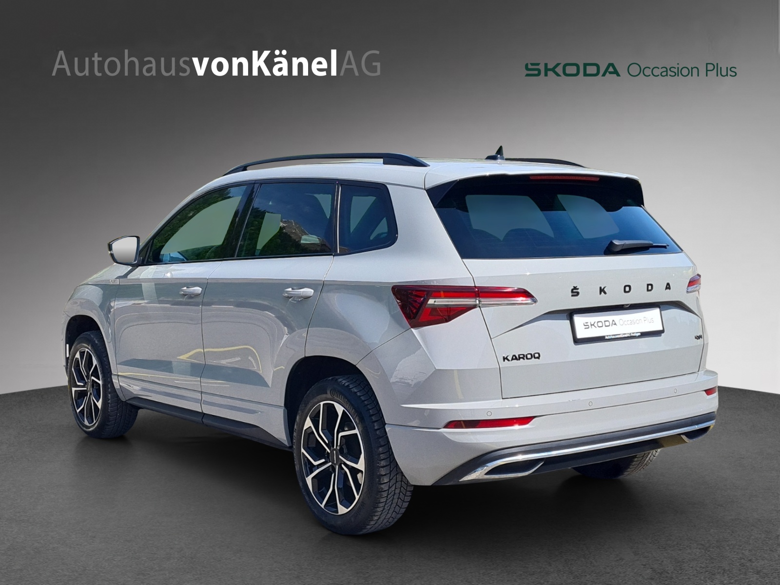 SKODA Karoq 2.0 TSI SportLine 4x4 DSG-image-2