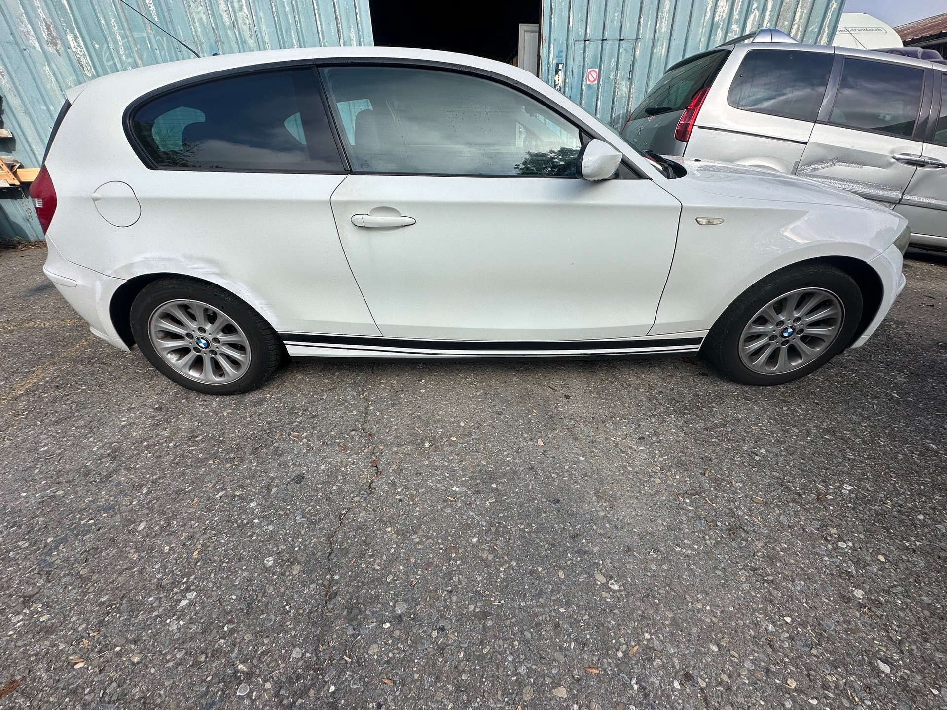 BMW 118d-image-7