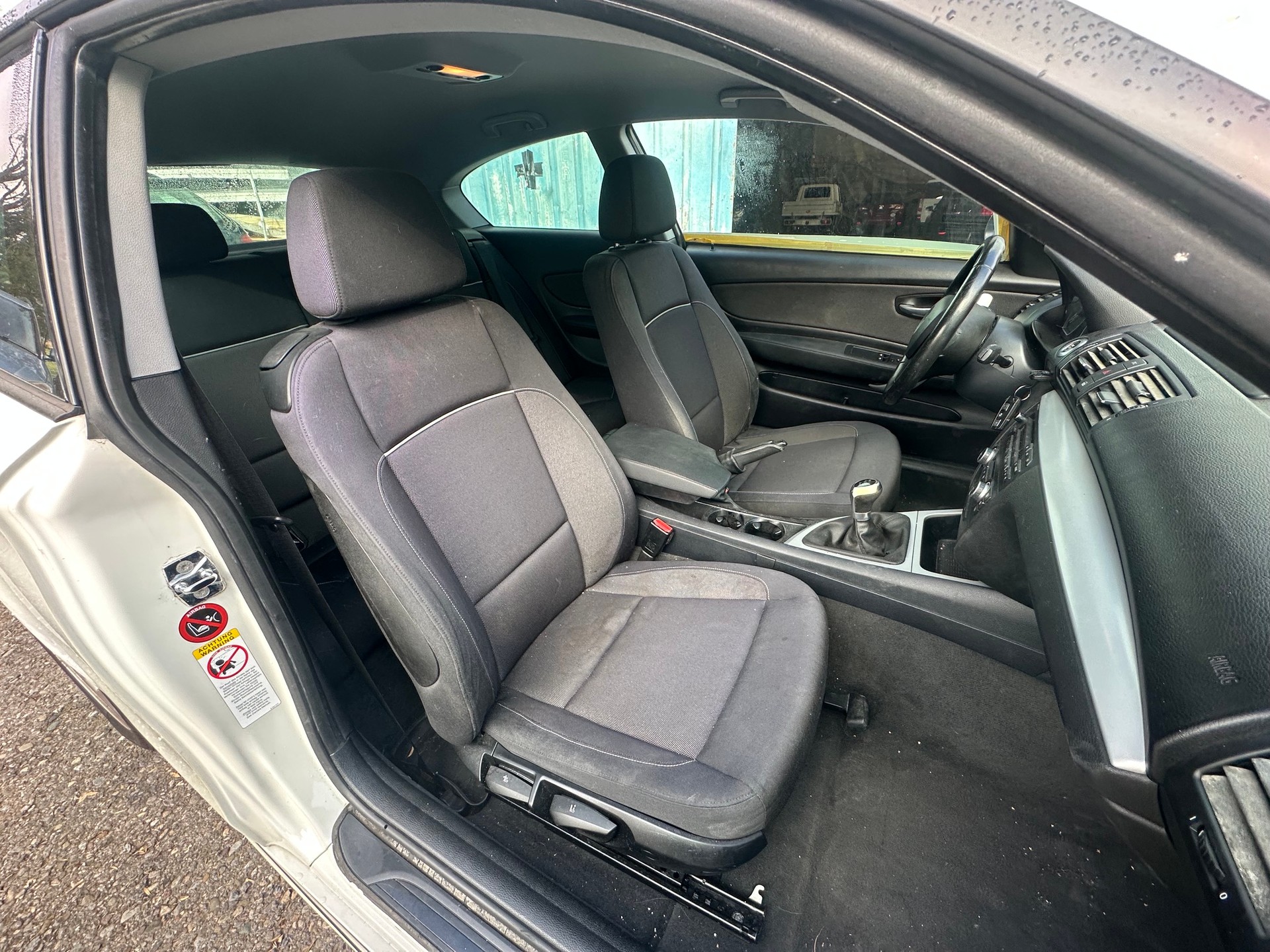 BMW 118d-image-10