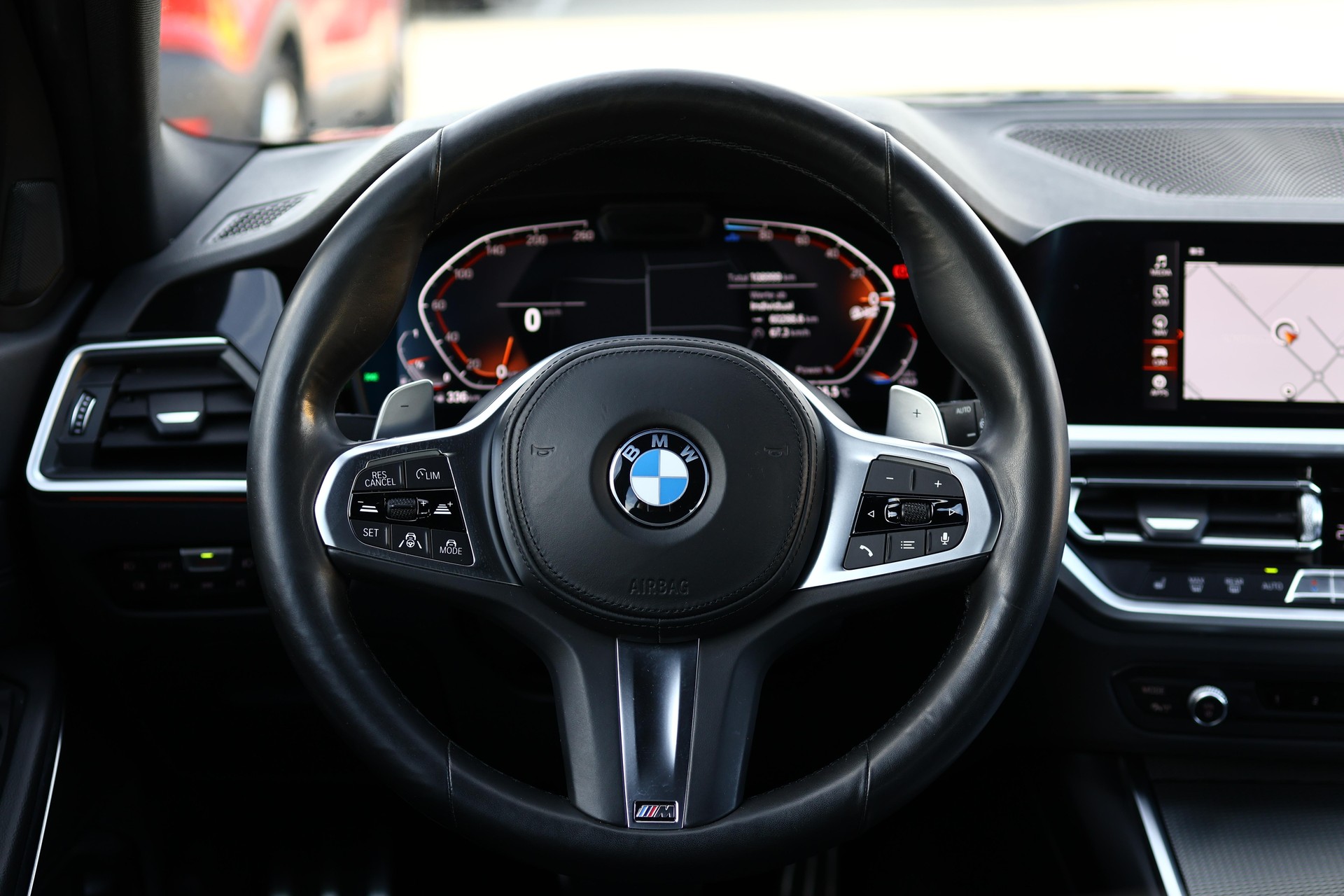 BMW 320d xDrive 48V Touring M Sport Steptronic * LASERLICHT * HEAD-UP DISPLAY * ELEKTRISCHE LEDERSITZE *-image-19