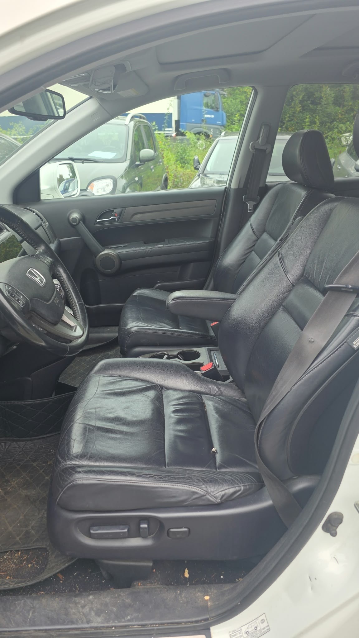 HONDA CR-V 2.2 i-DTEC 4WD Comfort Automatic-image-9