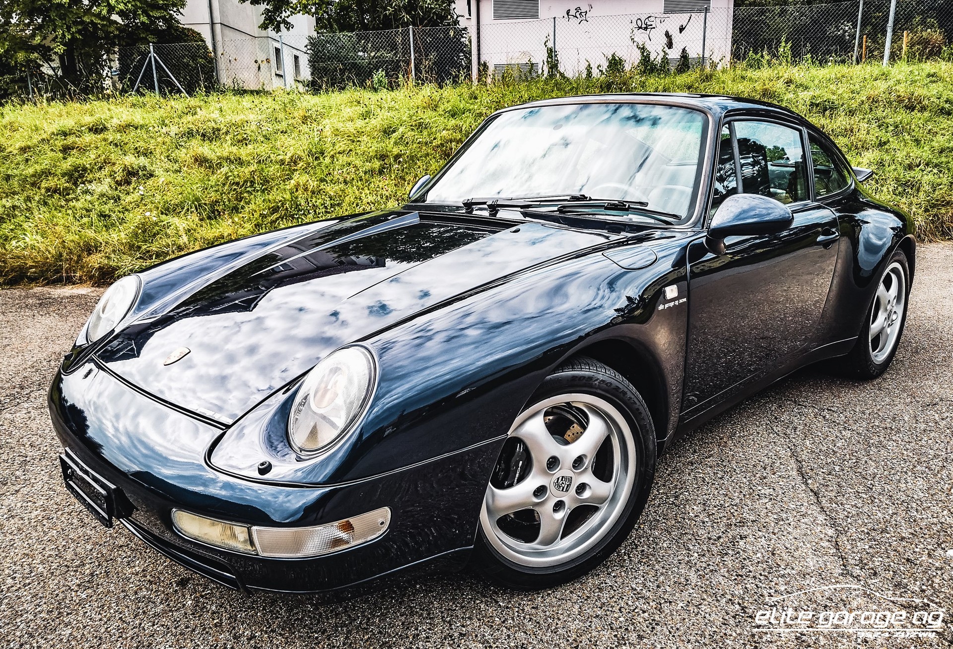 PORSCHE 911 Carrera-image-0