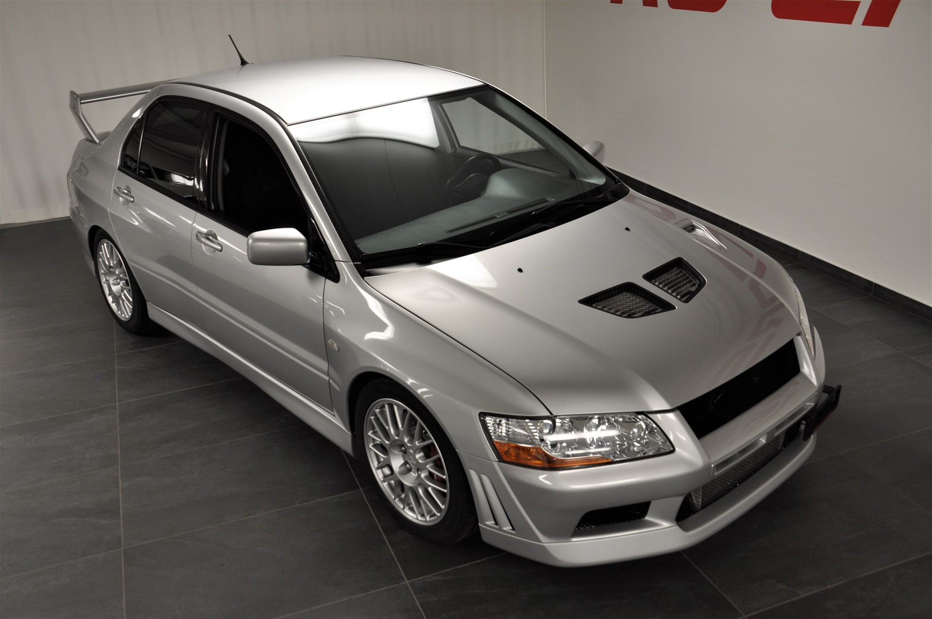 MITSUBISHI Lancer Evo VII RS-2-image-2
