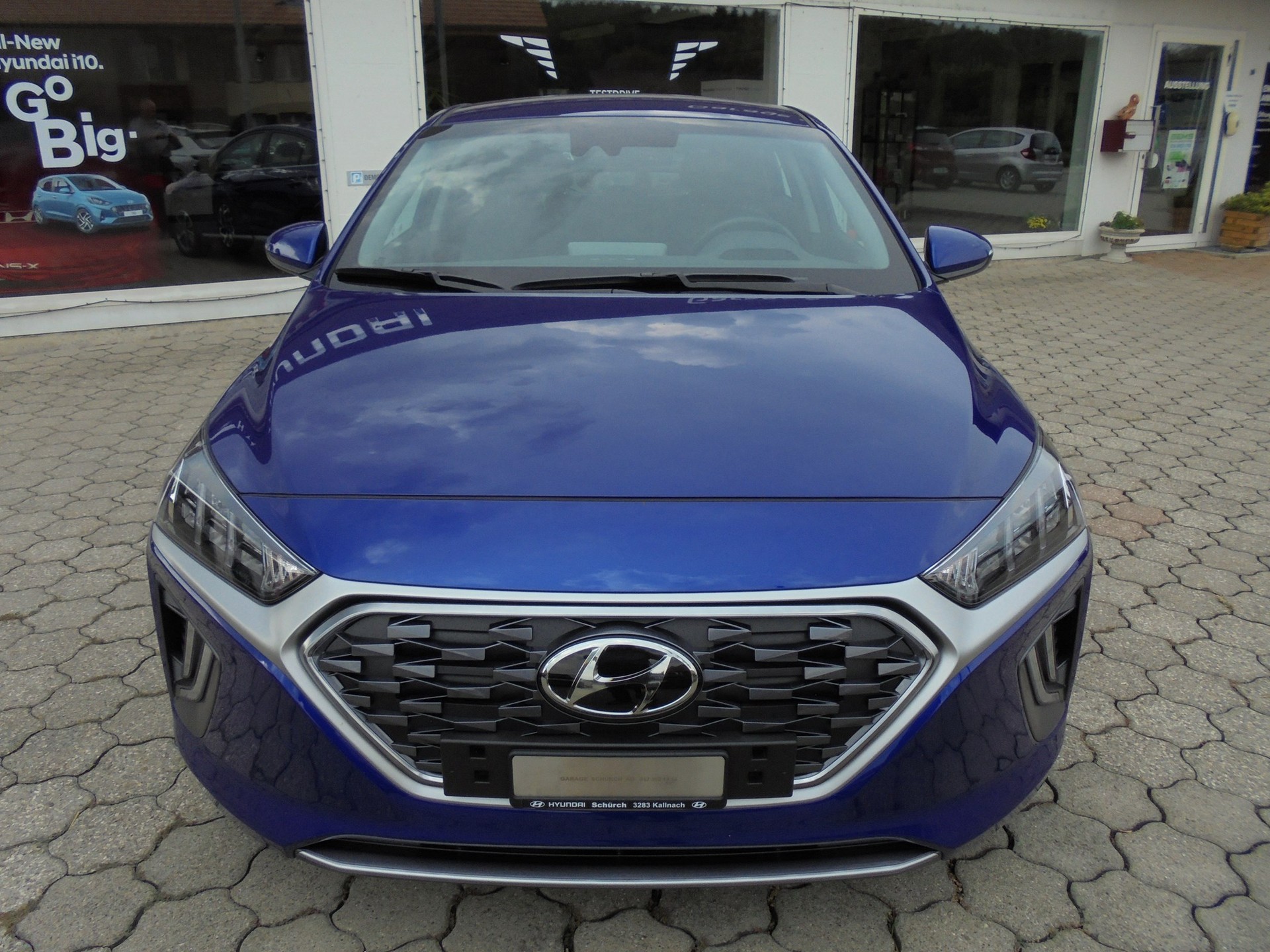 HYUNDAI Ioniq 1.6 GDi Plug in Hybrid Amplia DCT-image-2