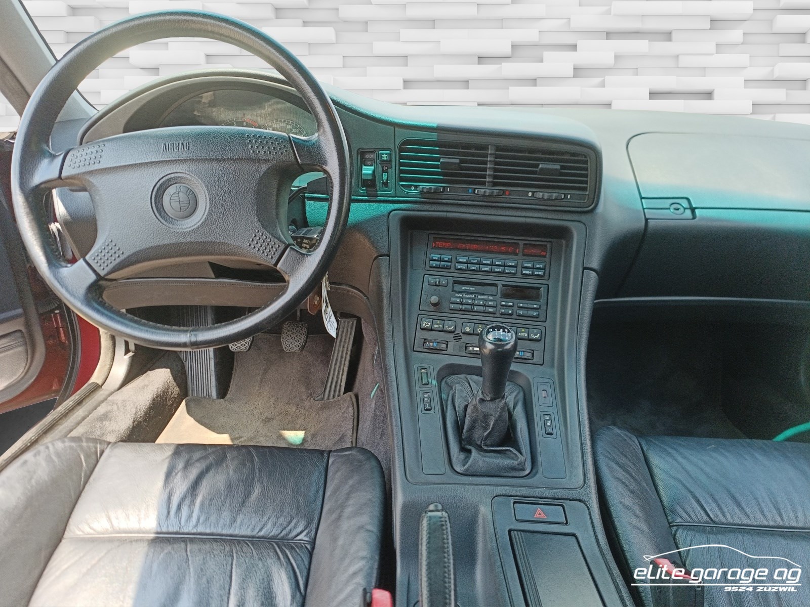 BMW 850Ci-image-9