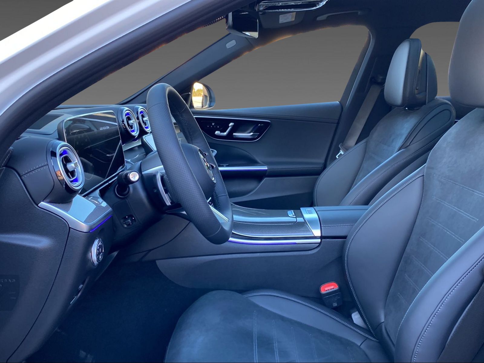 MERCEDES-BENZ C 220 d 4Matic T-Modell Swiss Star-image-7