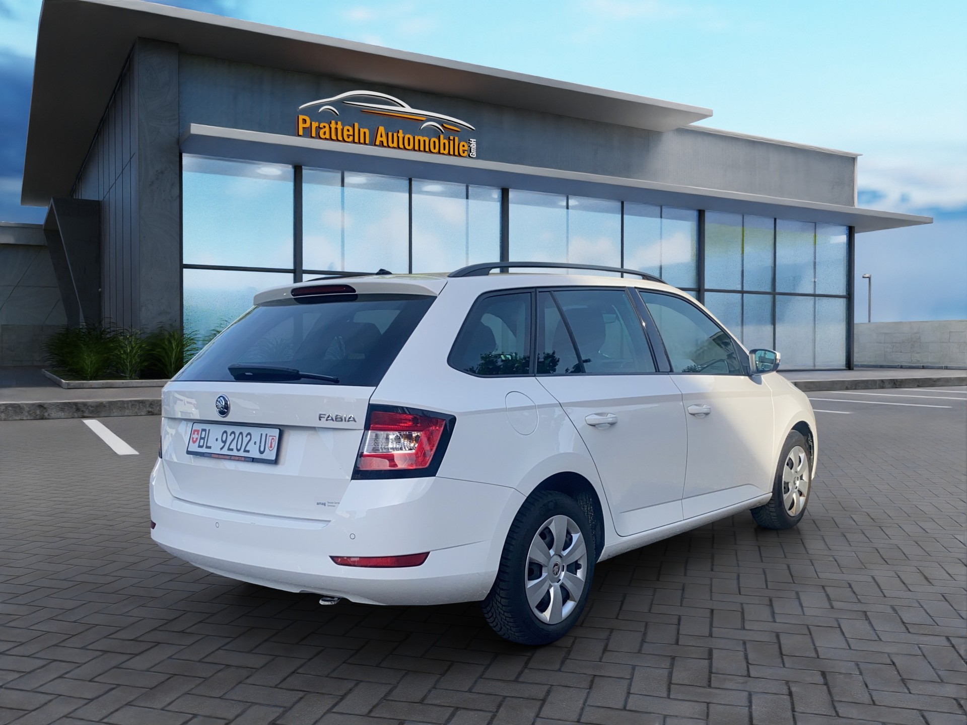 SKODA Fabia Combi 1.0 TSI Style DSG-image-4