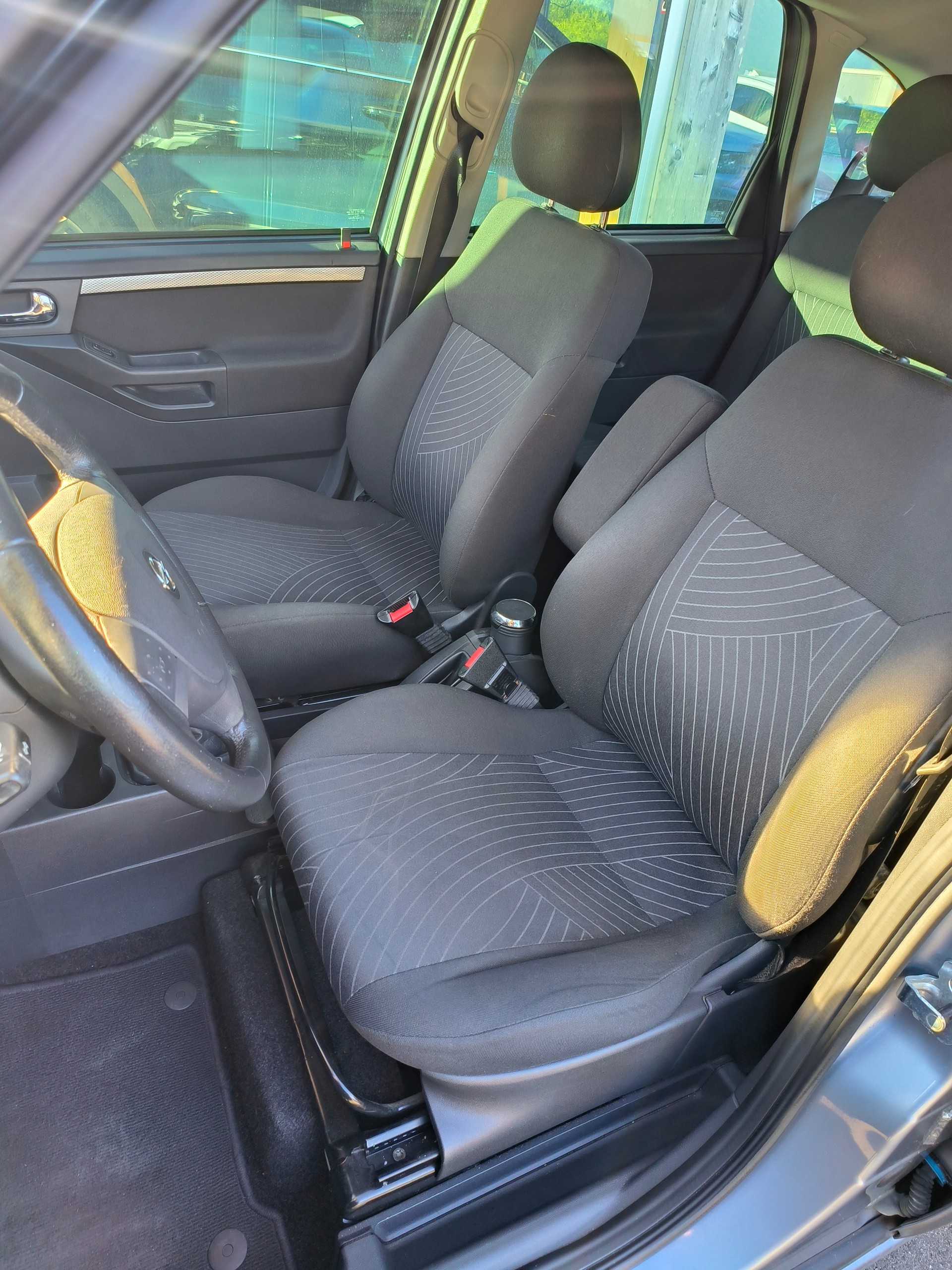 OPEL Meriva 1.6i-16 TP Enjoy-image-3