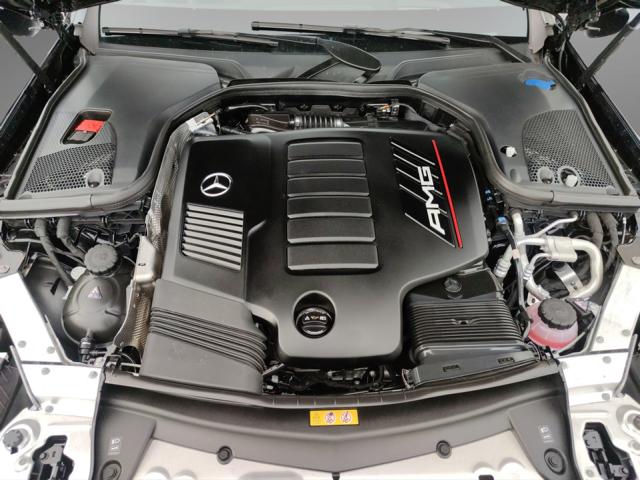 MERCEDES-BENZ E 53 AMG 4Matic+ T-Modell-image-8