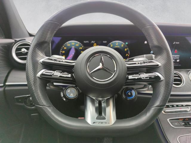 MERCEDES-BENZ E 53 AMG 4Matic+ T-Modell-image-11