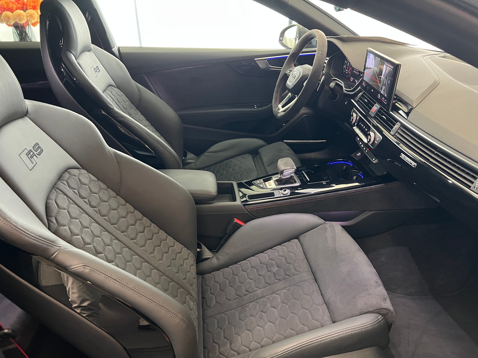 AUDI RS5 Coupé 2.9 TFSI quattro tiptronic-image-22