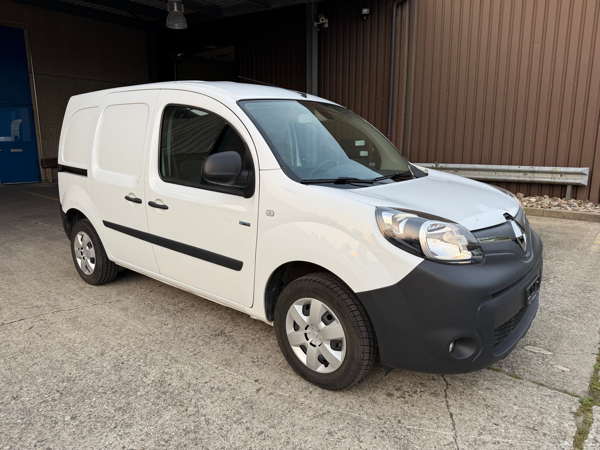 RENAULT Kangoo Z.E. 33 R60 Access-image-1