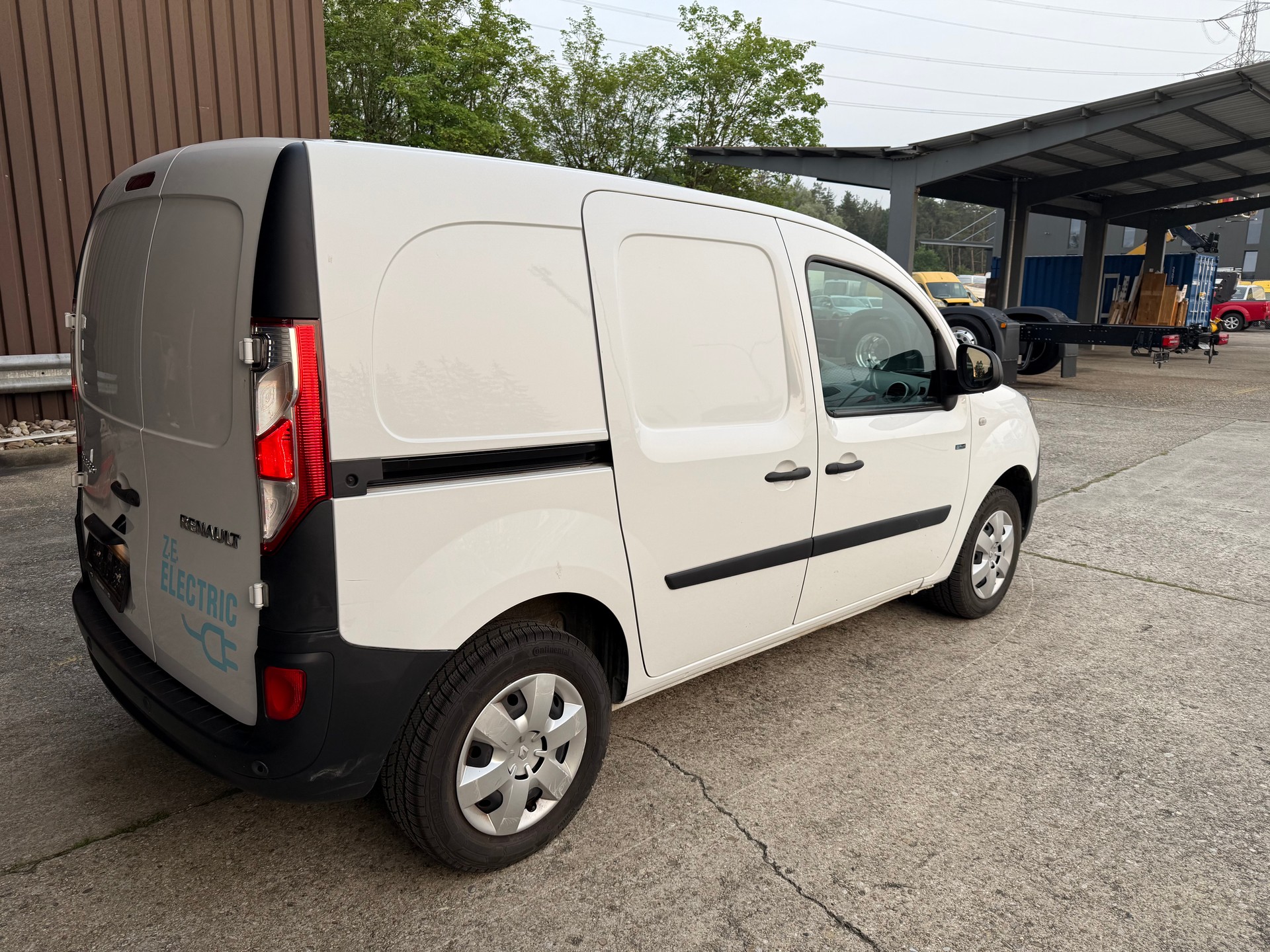 RENAULT Kangoo Z.E. 33 R60 Access-image-2