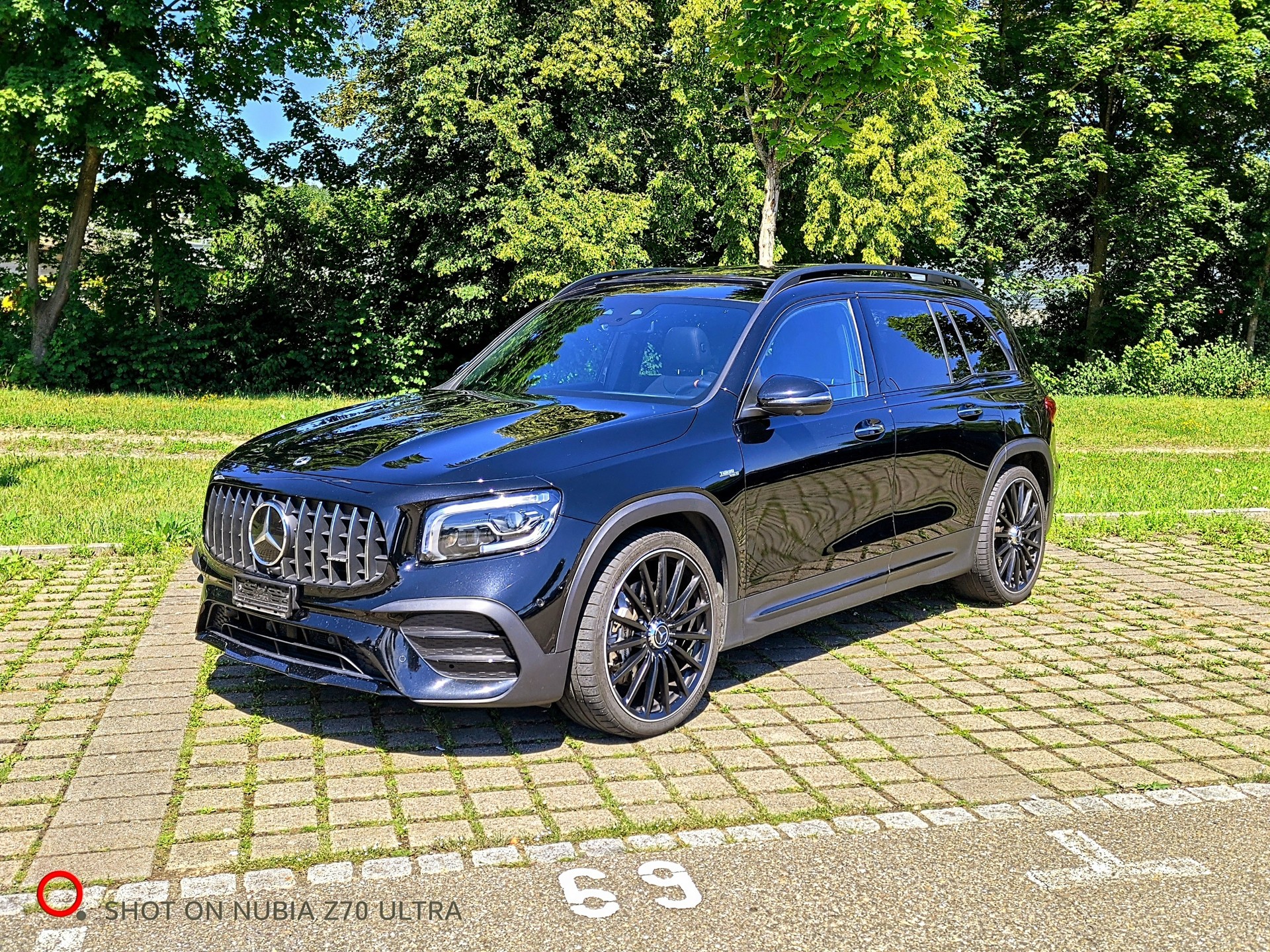 MERCEDES-BENZ GLB 35 AMG 4Matic 8G-Tronic-image-1