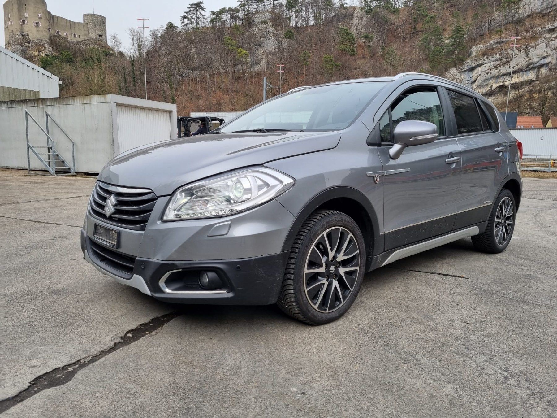 SUZUKI SX4 S-Cross 1.6 TD Sergio Cellano Top 4WD-image-0