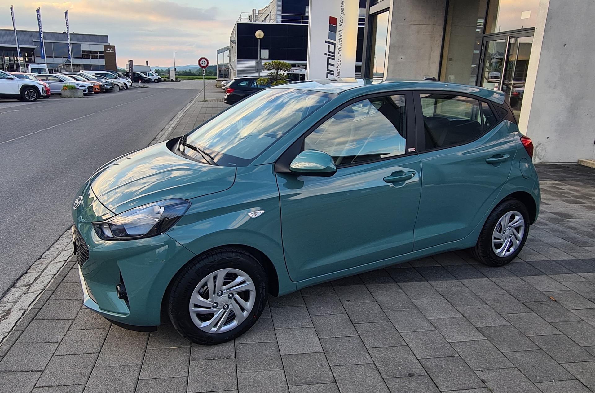 HYUNDAI i10 1.0 Origo Aut.-image-7
