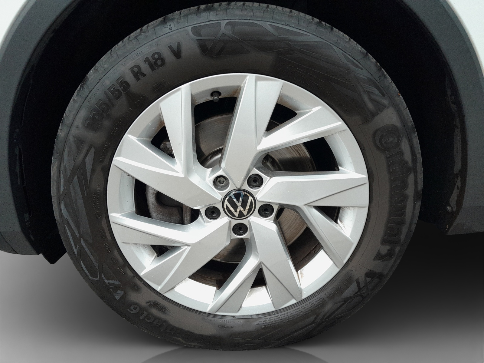 VW Tiguan 2.0 TDI SCR Elegance 4Motion DSG-image-11