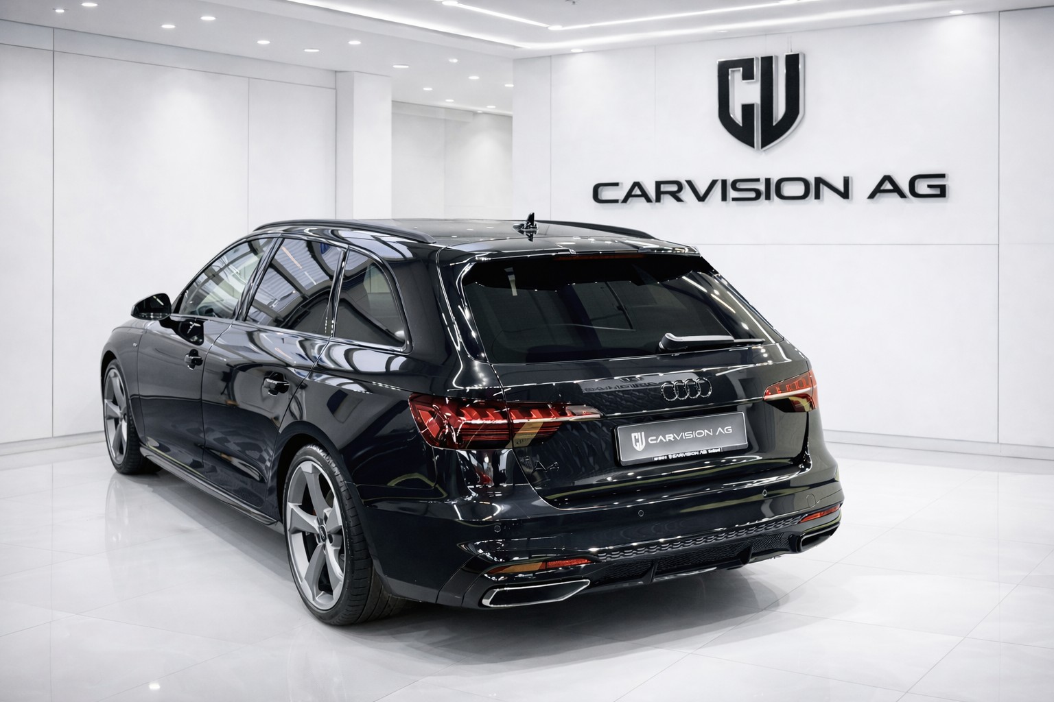 AUDI A4 Avant 45 TFSI S line S-tronic quattro * Competition *-image-4