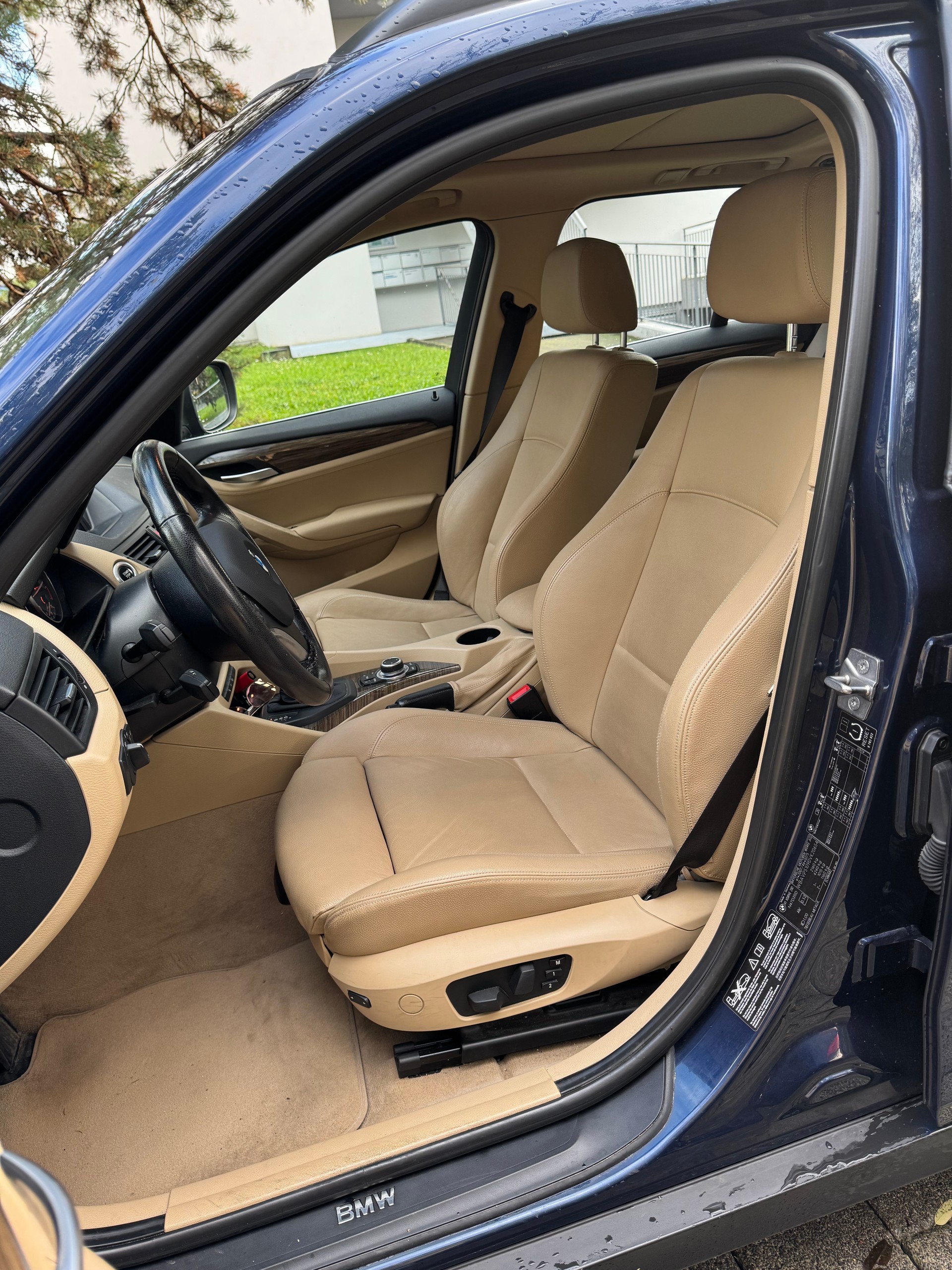 BMW X1 xDrive 23d Steptronic-image-5