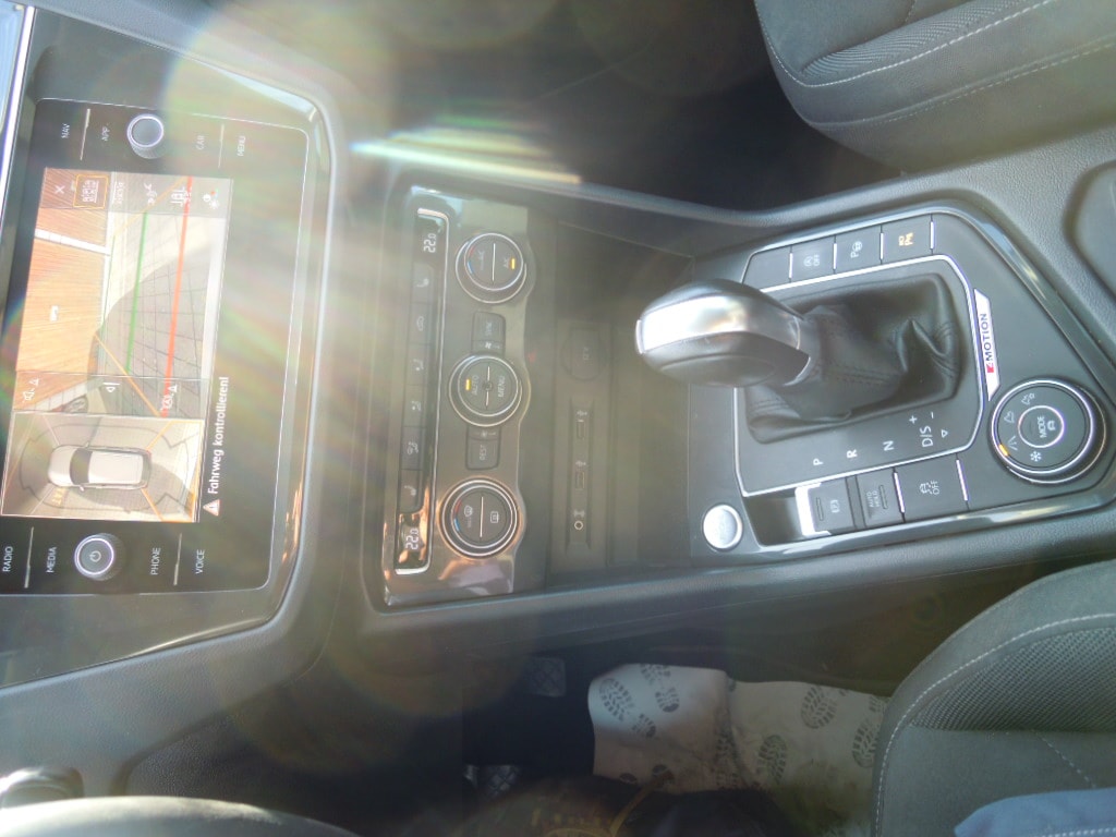 VW Tiguan 2.0 TDI SCR Highline 4Motion DSG-image-7