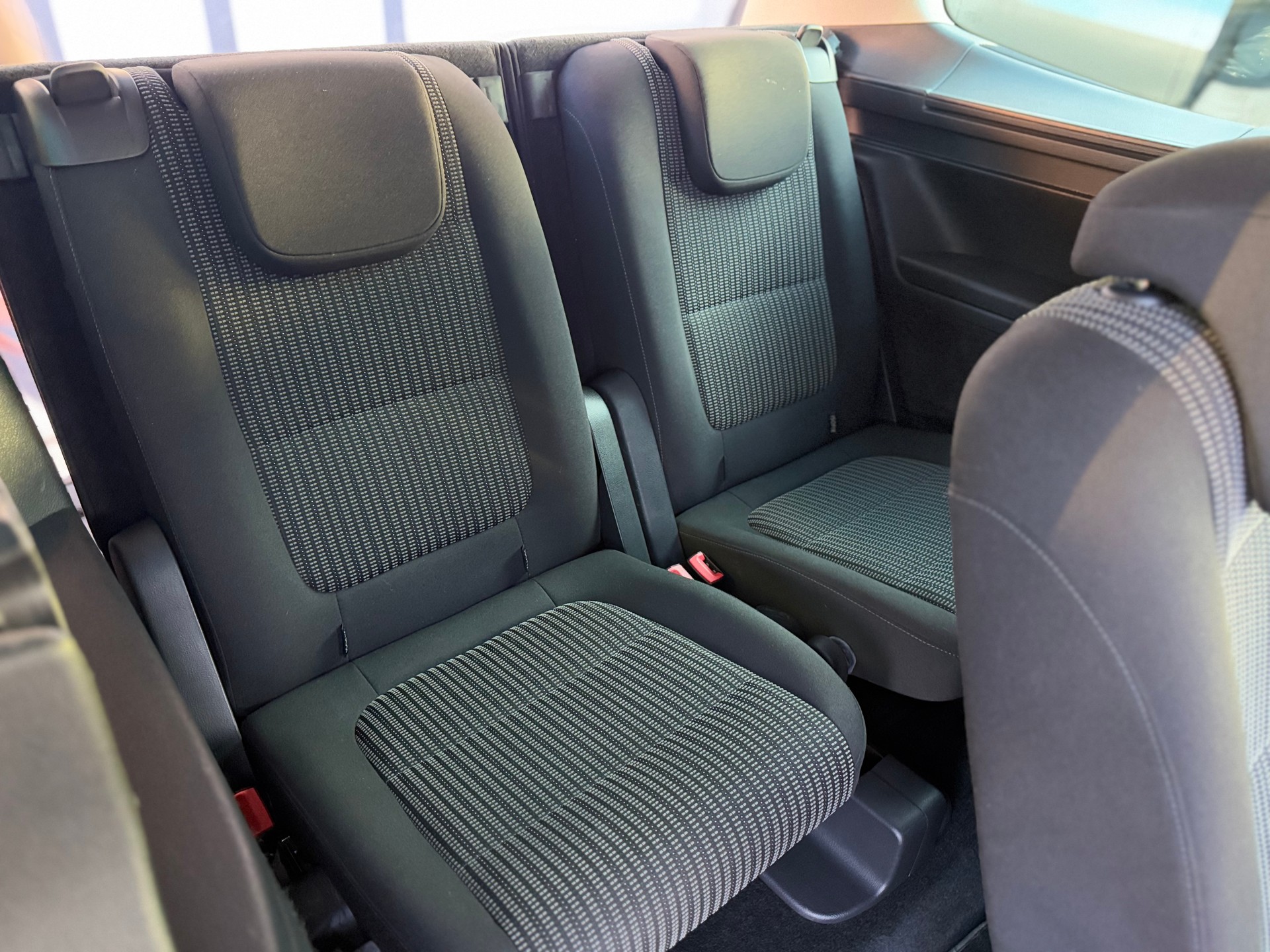 SEAT Alhambra 2.0 TDI Style 4Drive-image-12