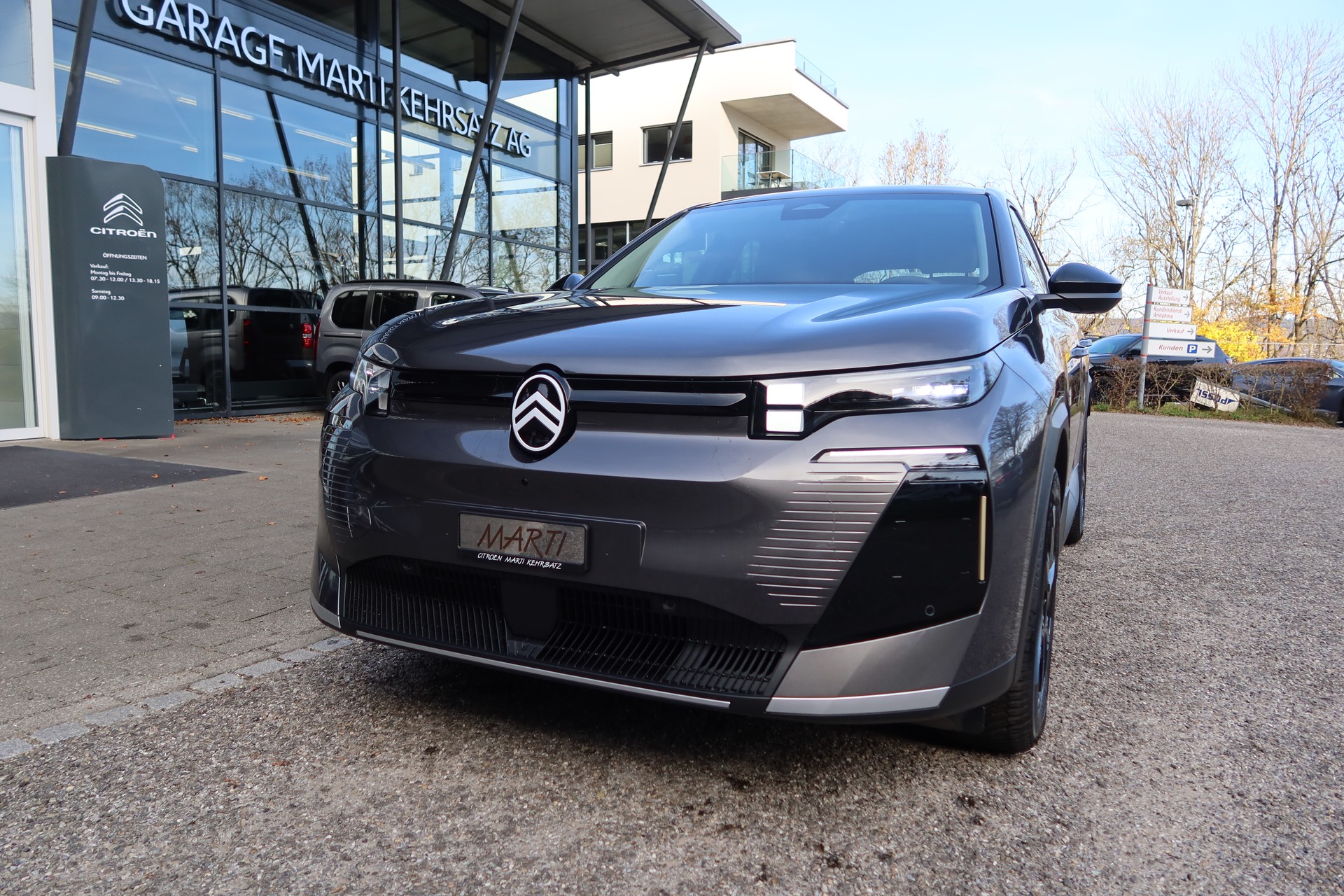 CITROEN E-C5 Aircross 73 kWh Max-image-6