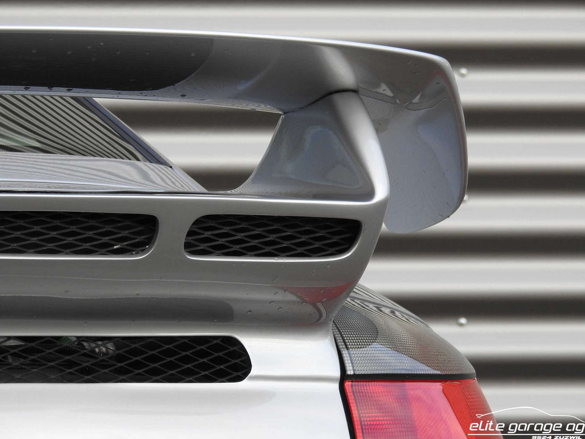 PORSCHE 911 GT2-image-5