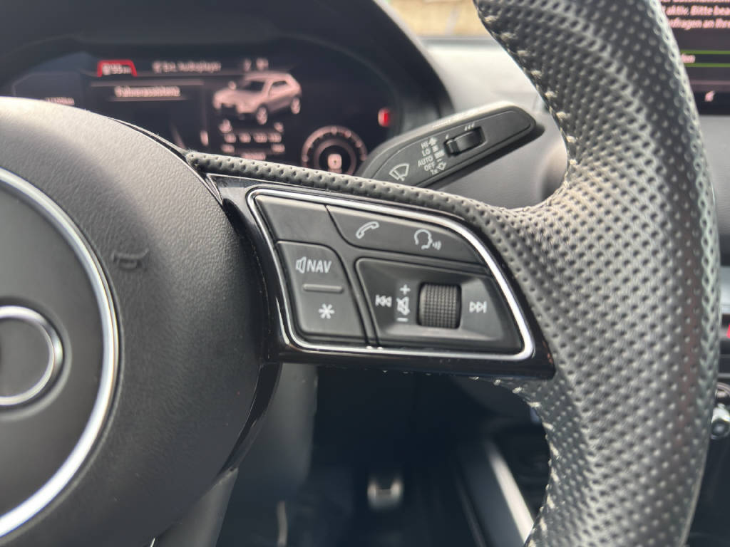 AUDI SQ2 2.0 TFSI quattro S-Tronic-image-8