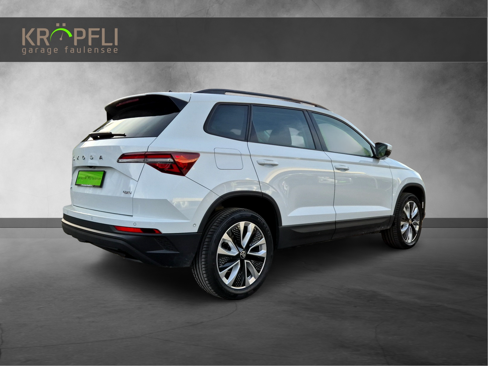 SKODA Karoq 2.0 TDI CR Style 4x4 DSG-showroom-element-2
