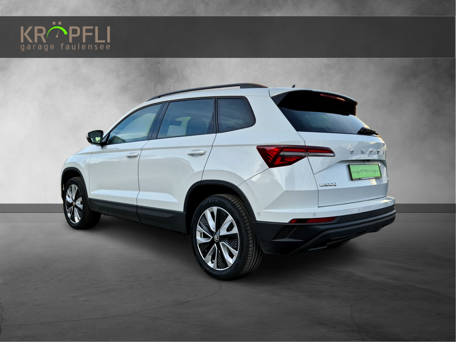 SKODA Karoq 2.0 TDI CR Style 4x4 DSG-showroom-element-1