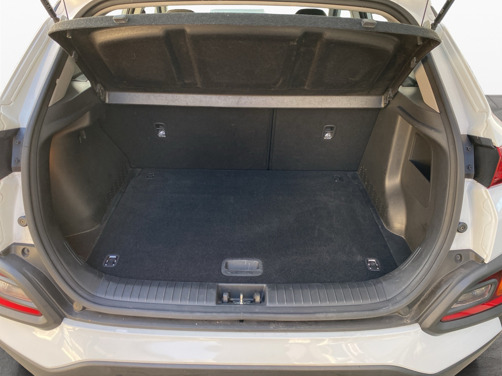 HYUNDAI Kona 1.6 GDi Hybrid Origo-image-15