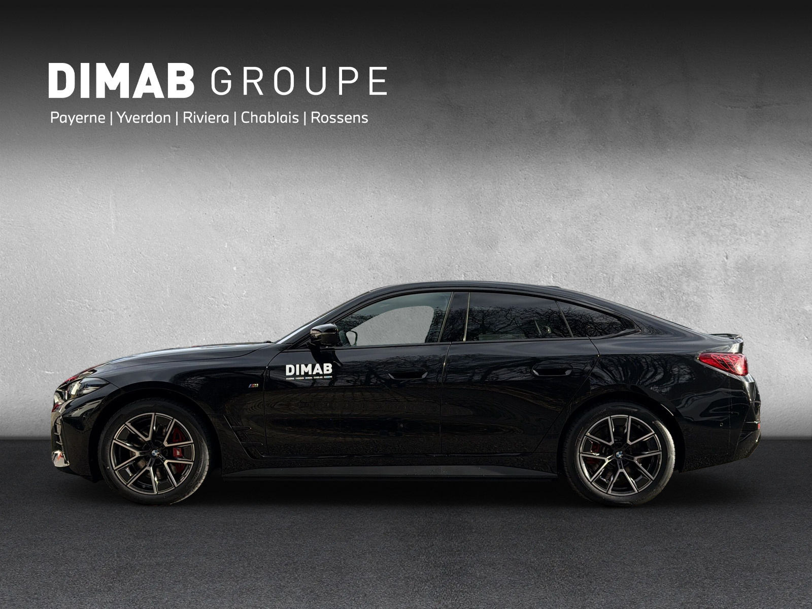 BMW i4 xDrive 40 M Sport Pro-showroom-element-1