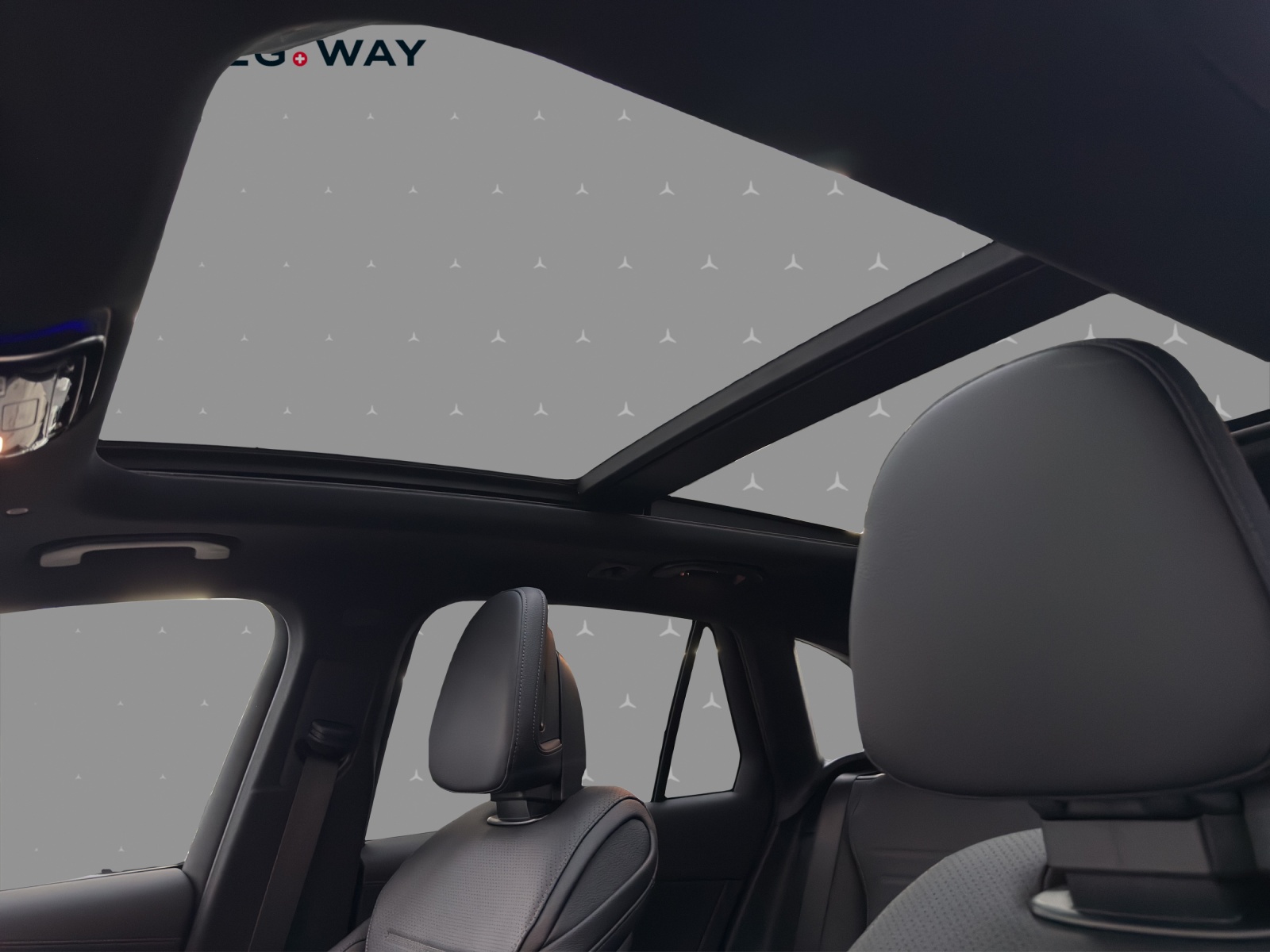 MERCEDES-BENZ GLC 300 4Matic 9G-Tronic-image-10