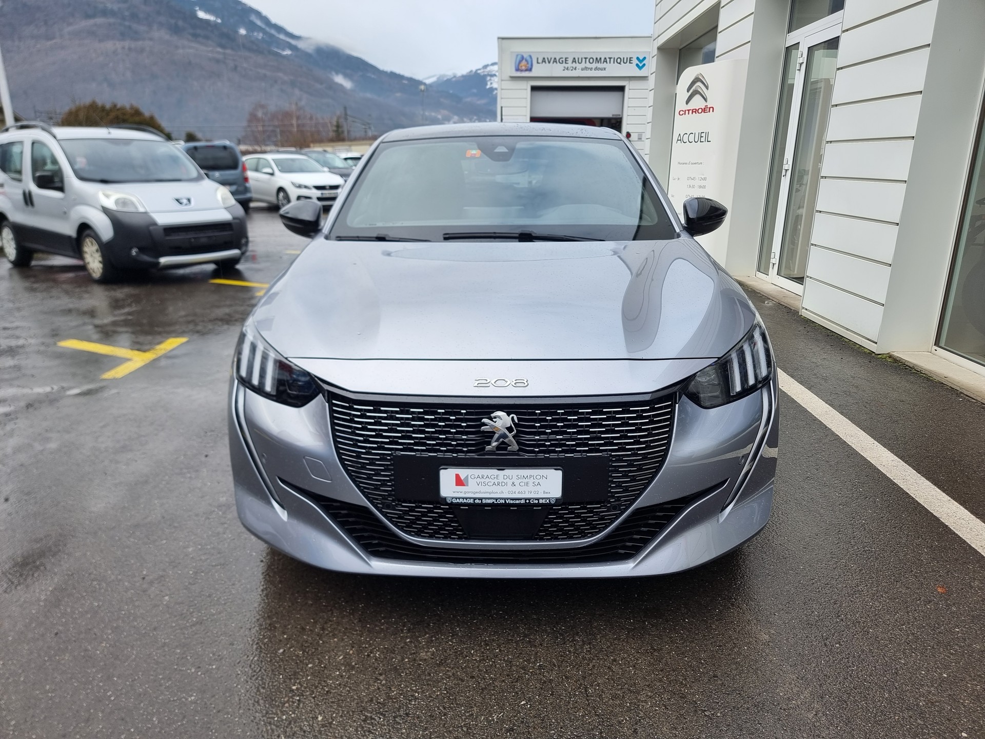 PEUGEOT 208 1.2 PureTech GT EAT8