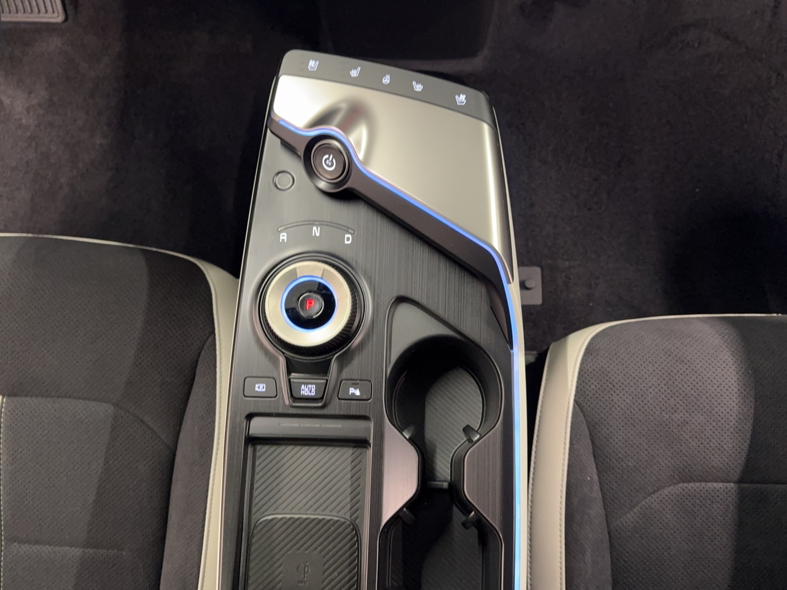 KIA EV6 84 kWh GT-Line 4x4-image-12