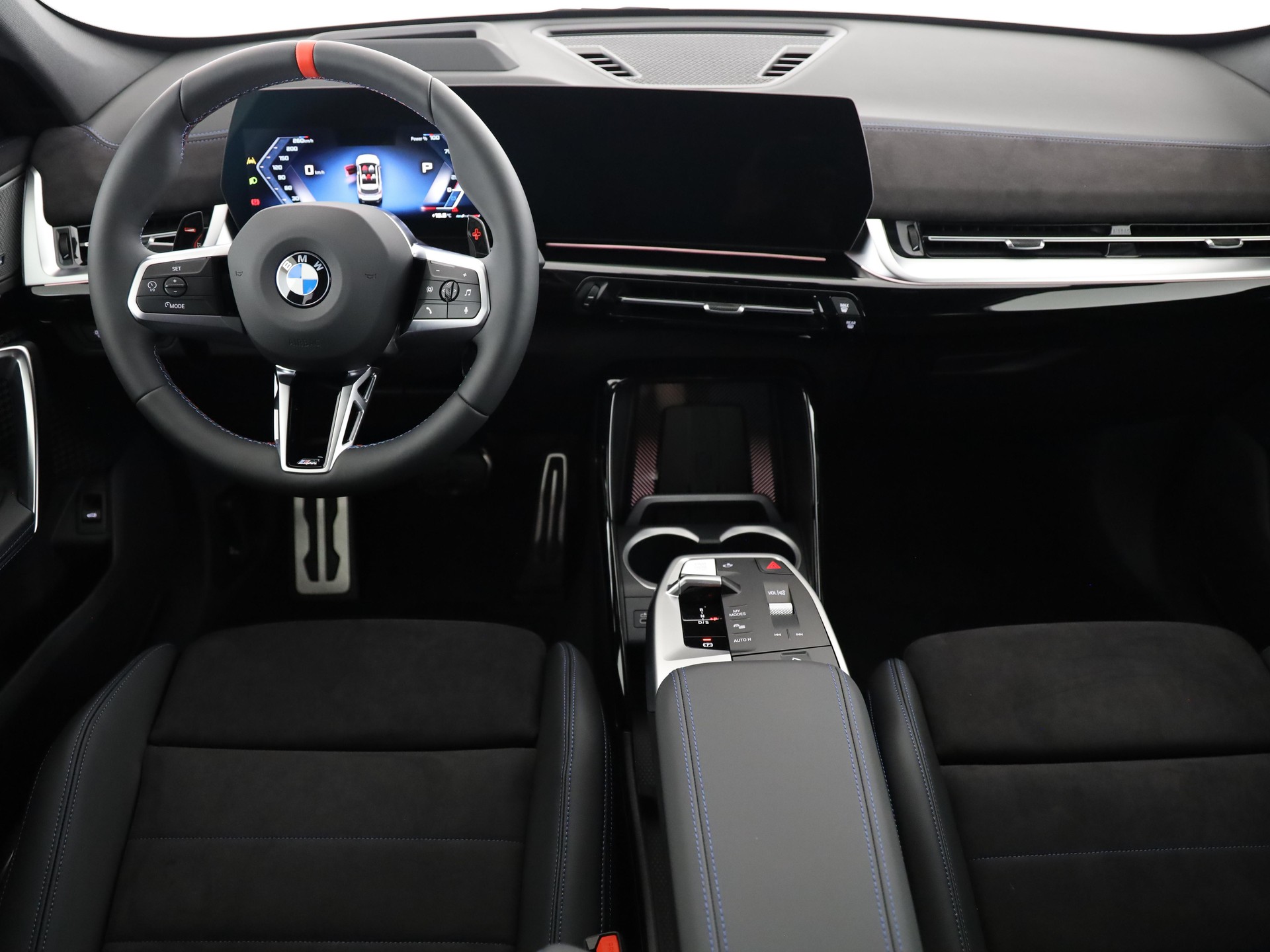 BMW X1 M35i-image-13
