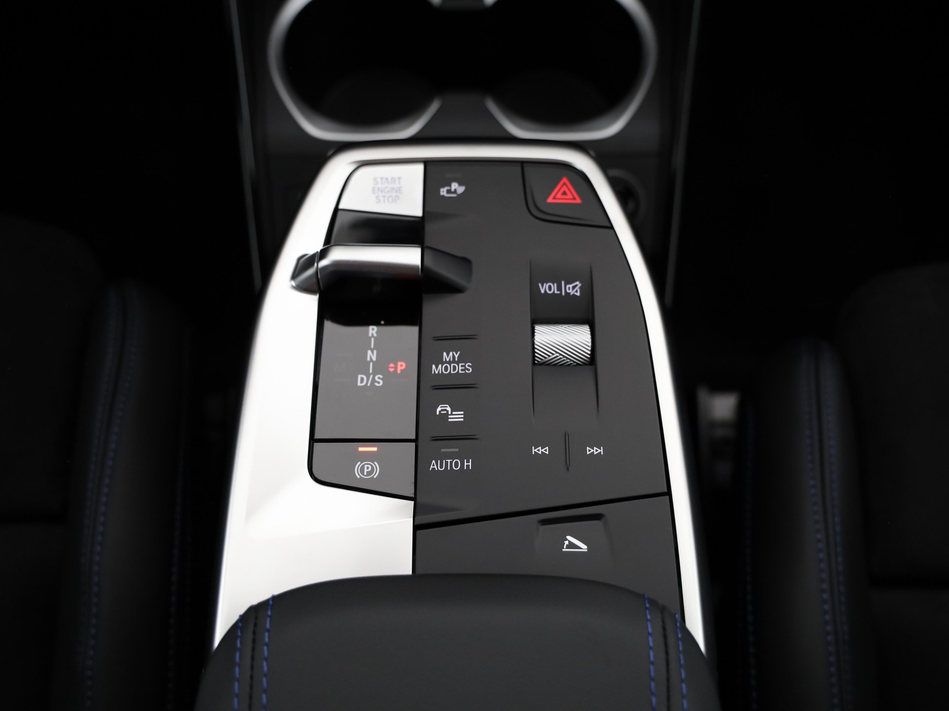 BMW X1 M35i-image-15