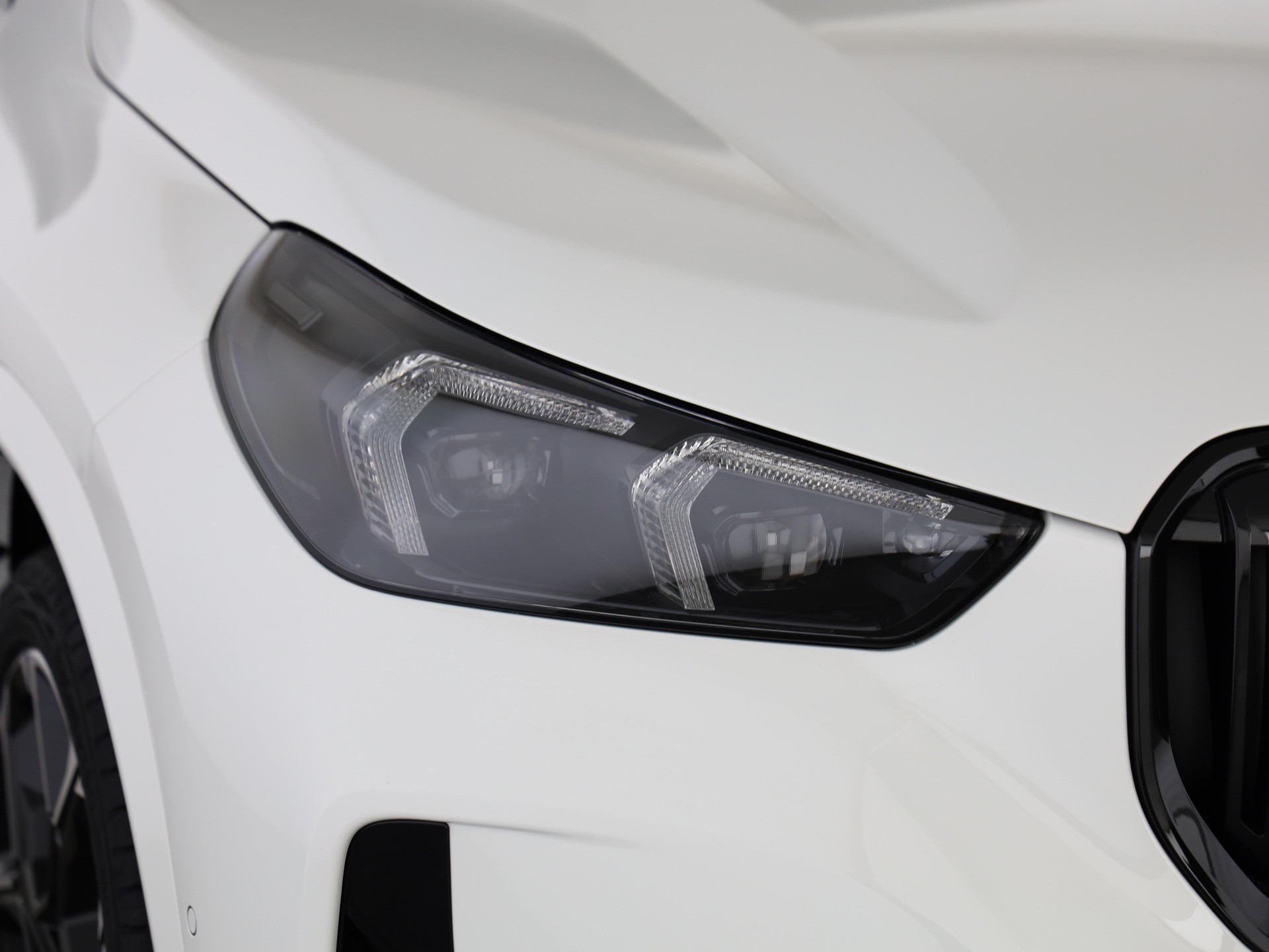 BMW X1 M35i-image-5