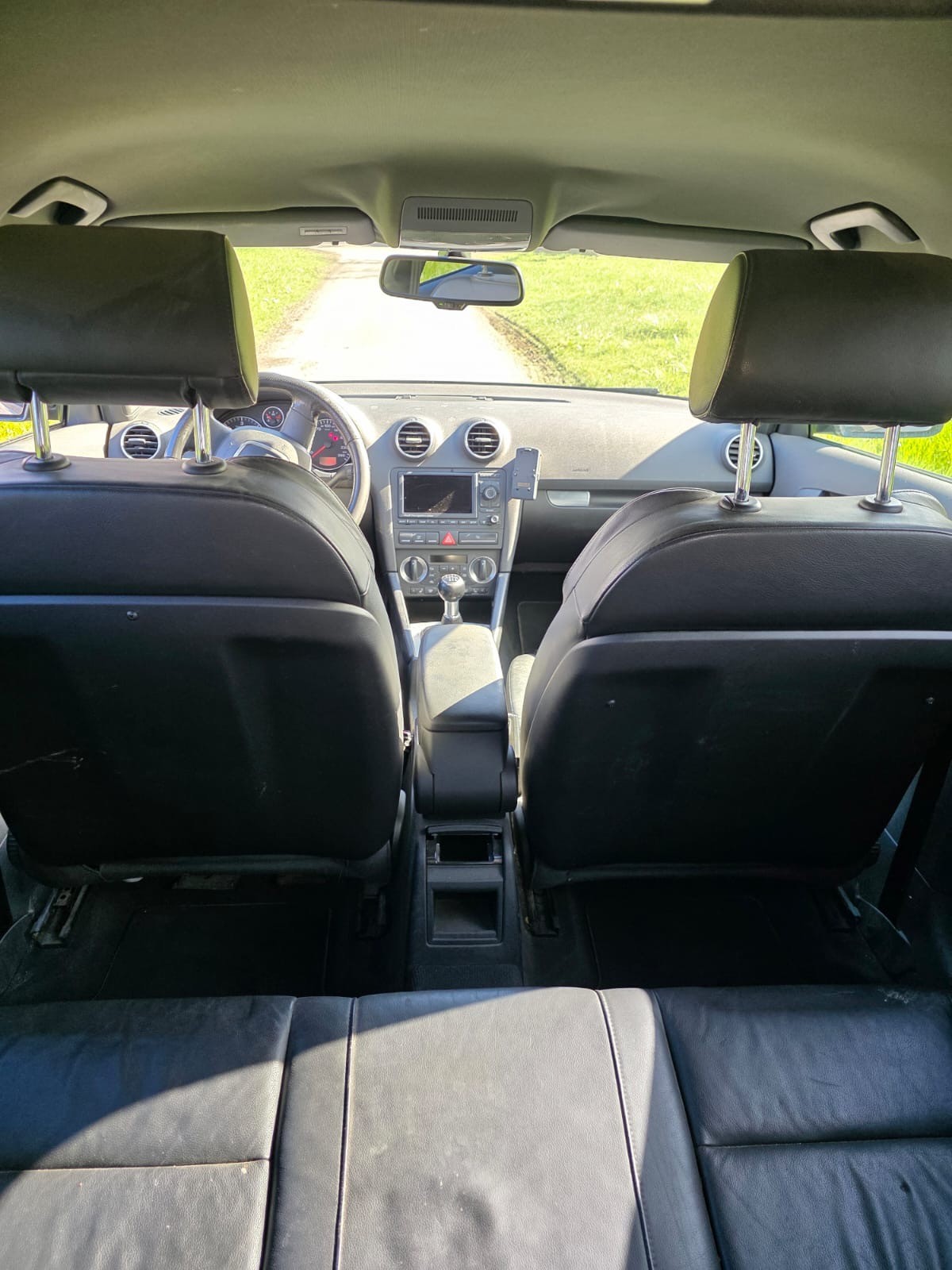 AUDI A3 Sportback 2.0 TDI Ambition quattro-image-7
