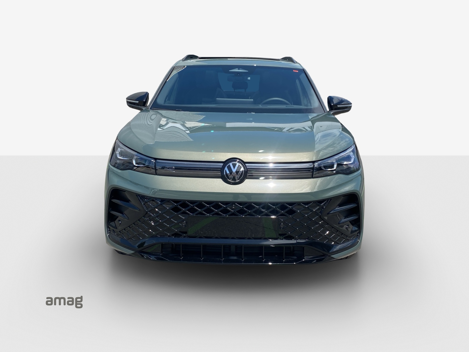 VW Tiguan 2.0 TSI DSG R-Line 4Motion-image-6